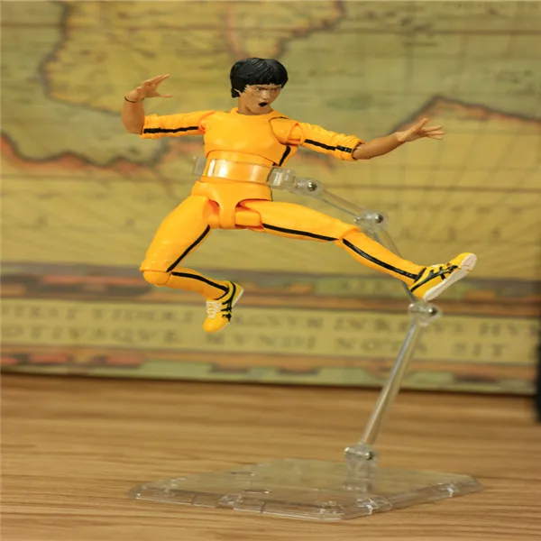 SHFiguarts King of Kung Fu Bruce Lee  Variant With Nunchaku Action Figure Collectible Model Toy 15cm (15)