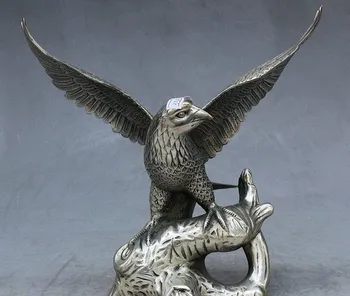 

YM 320 China Silver Handwork Carving Flying Eagle Eagles Hawk Hawks Beast Animal Statue