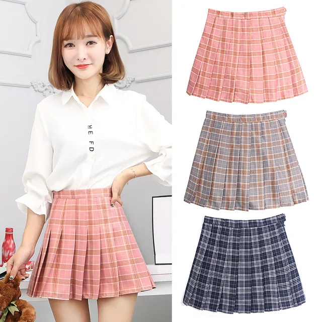 The new spring and summer Plaid mini skirt Korean girls slim pleated