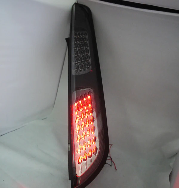 05-11  LED (12)