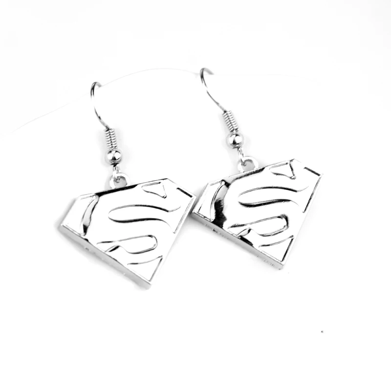 Супергерл Висячие серьги Супермен с логотипом треугольные геометрические серьги комиксы герой модные ювелирные изделия подарок для сестры серьги - Окраска металла: silver