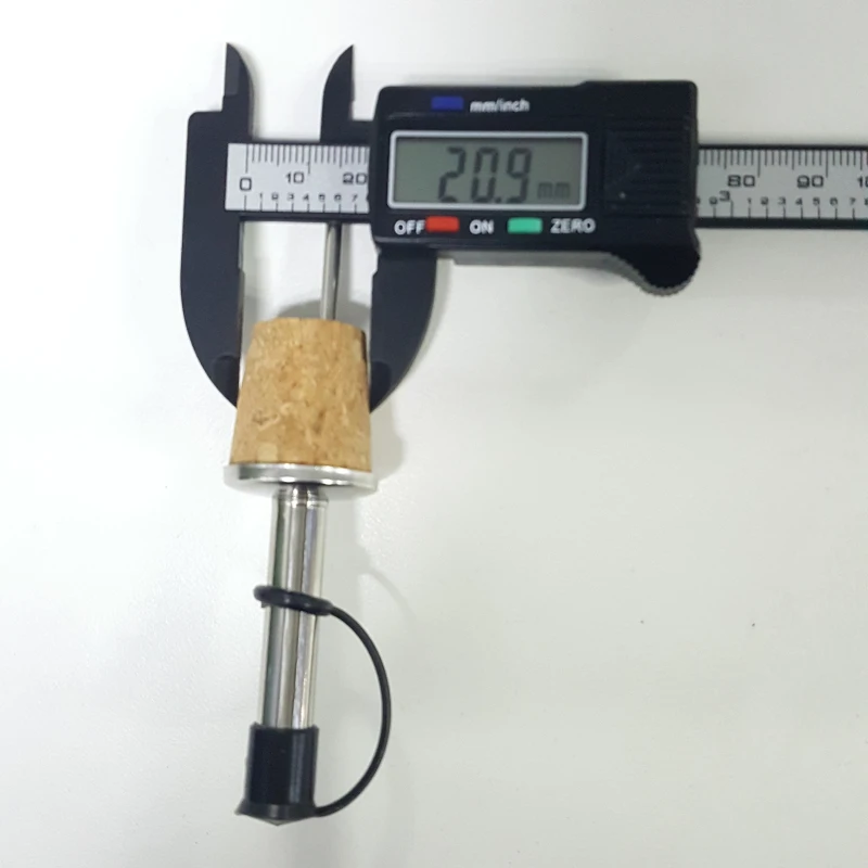 Bottle Stopper /Pourer /Dispenser}