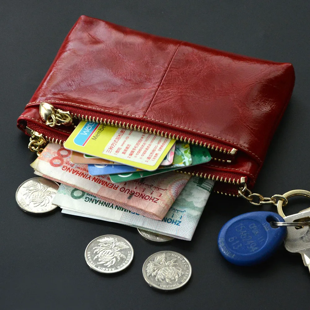 Бесплатные деньги на кошелек. Портмоне с деньгами. Кошелек с деньгами. Полный портмоне денег. Женский кошелек с деньгами.