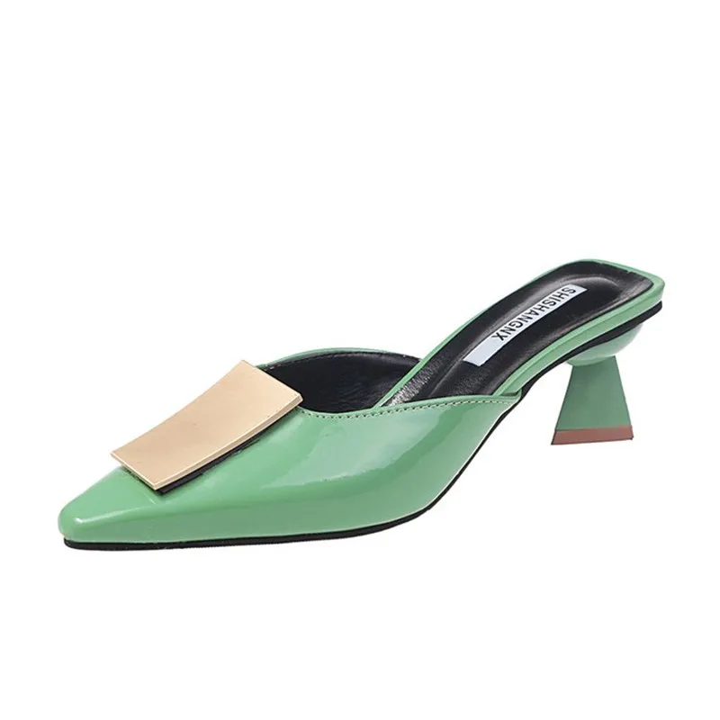 Белые шлепанцы Muller с острым носком на высоком каблуке; женская обувь; коллекция года; сезон лето; женские модные вечерние туфли с металлическим украшением - Цвет: Green