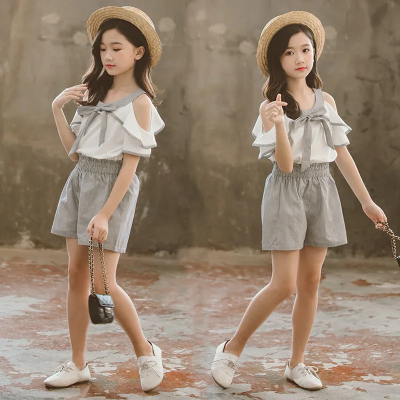 

Girls Fashion Summer Kids Suit Trendy Round Neck Off Shoulder Striped Vetement Top Shorts Two-piece Bow Tie Clothes Sets Outfits
