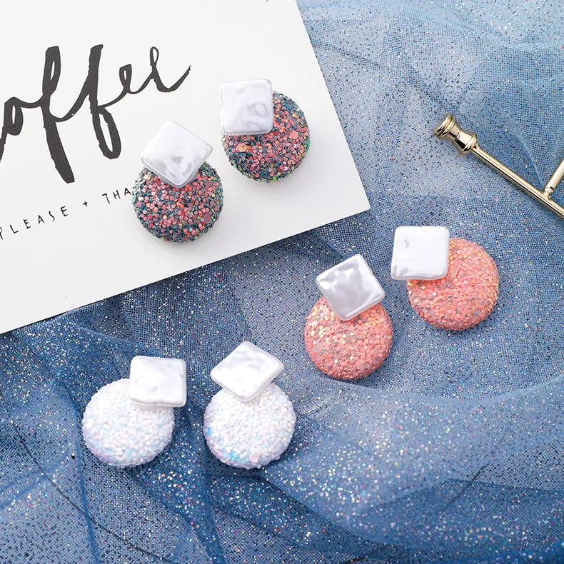 

2019 Trendy Geometric Statement Earrings Elegant Jewelry Women Ear Studs 3 Colors Boucle d'oreille