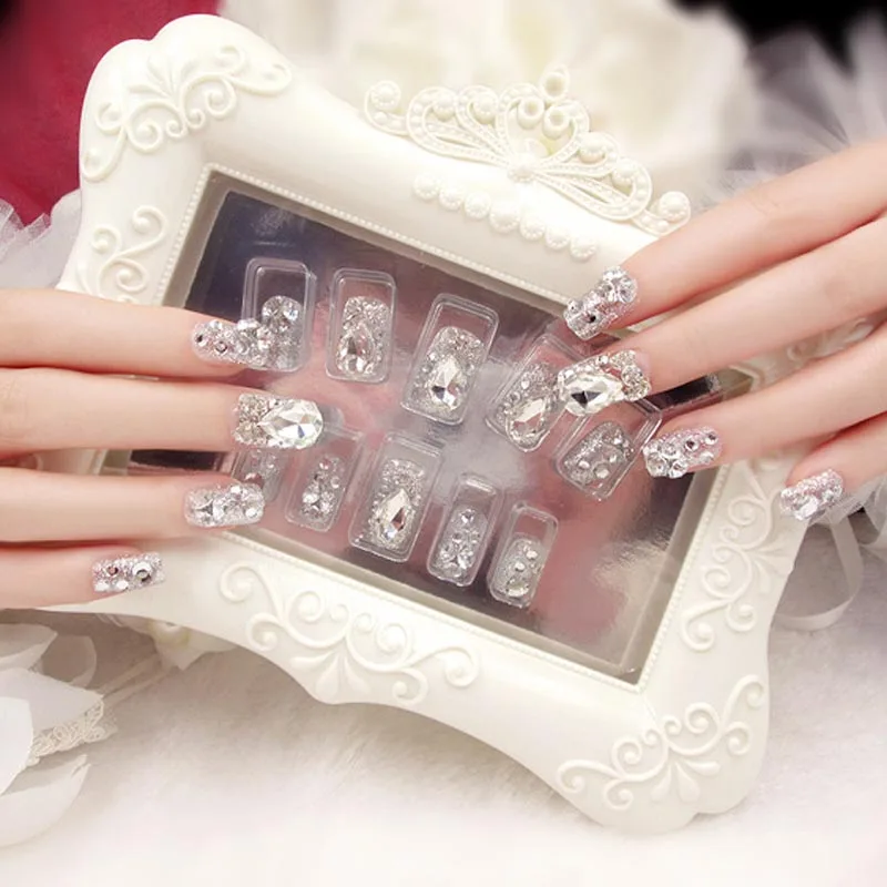 24 шт./компл. модное свадебное платье невесты накладные ногти Сияющие Стразы Для женщин женские накладные ногти с клеем, стикер@ ME88 - Цвет: as shown