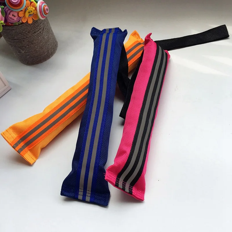 

Durable Interactive Pet Dog Reflective Training Chew Belt Pull Bite Toy Outdoor Universal Puppy Dog Training Nylon Toy Equipment