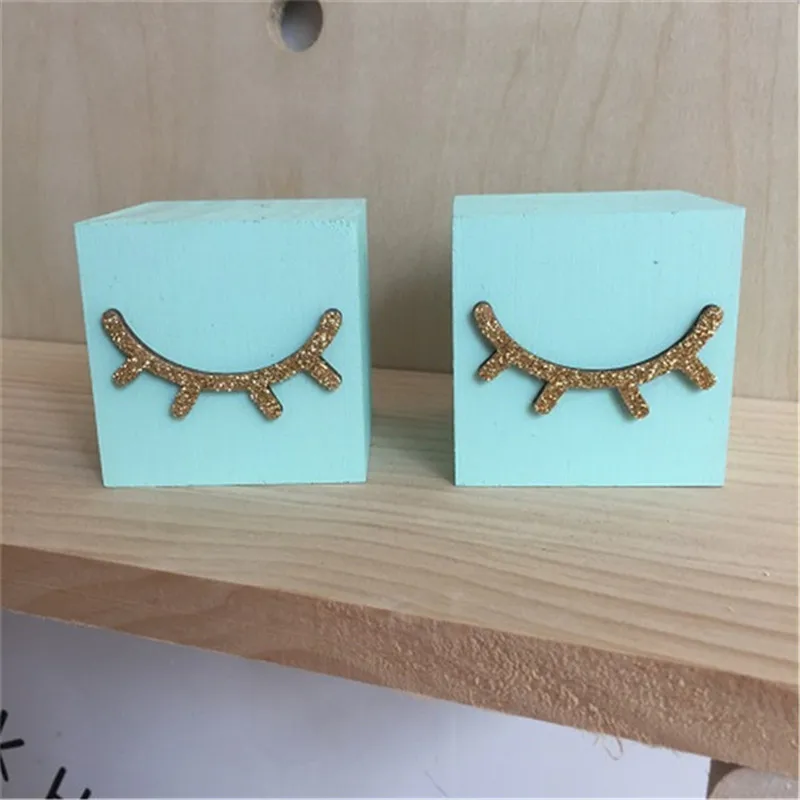 6cm-Nordic-Original-Wooden-Swan-Crown-Hear-Blocks-Decoration-for-Baby-Room-Photography-Props-Wedding-Christmas.jpg_640x640 (18)