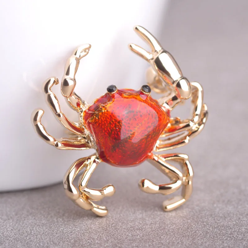 Blucome New Arrival Animal Brooch Pin Gold-color Sweater Collar Clip Bijouterie Enamel Lifelike Crabs Brooches For Women Shirt