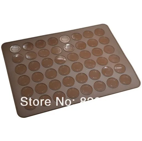 

Cake Tool 1 pc 29 x 39 cm Food grade silicone One Side Button 48 Holes Macron Shape Baking Mold Love Gift