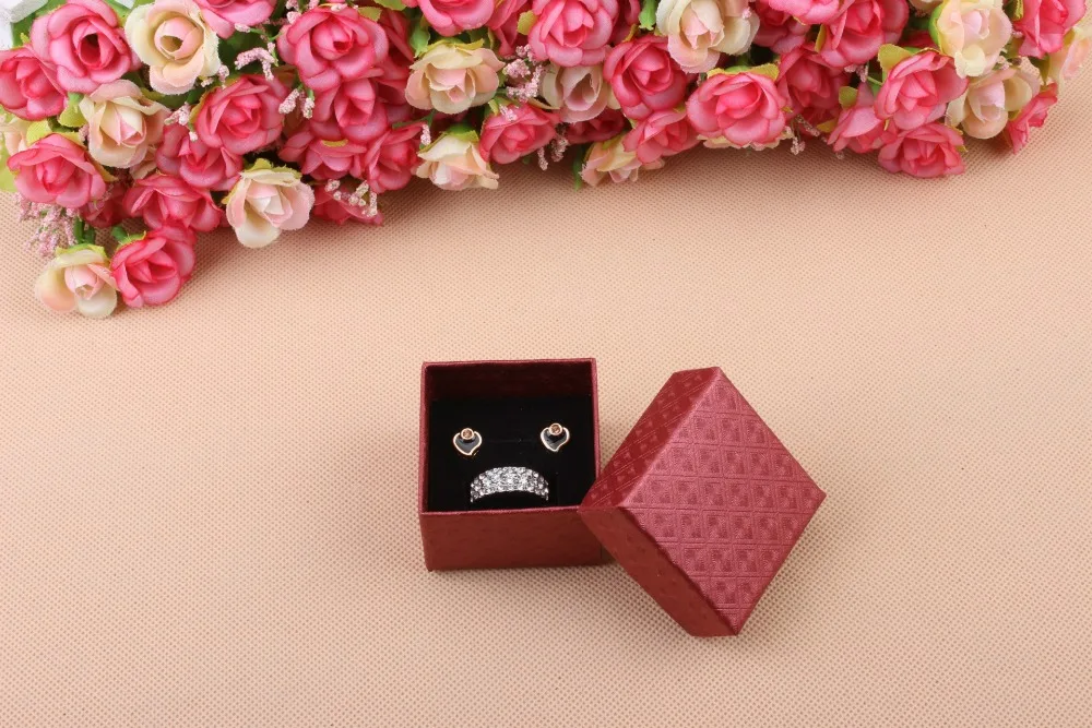 Высококачественная рафинированная Бумага кольцо шкатулка; шкатулки для украшений 100 шт/партия смешанных цветов
