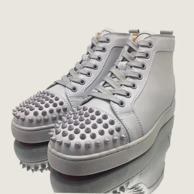 

Low-Cut Shoes Men Walking Outdoor Sport Gray Rivet Lace-up Fashion Red bottom Shoes Sneakers Leather Loafers Flat 2018