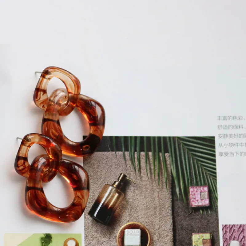 Unique Woman's Transparent Acrylic Earrings Exaggerated Fashion Earrings Drops Long Earrings Wedding Party Gift ET81 (2)