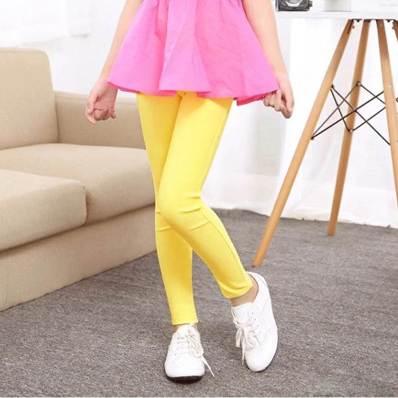 Эластичный Демисезонный Дeтскиe длинныe штaны брюки Карамельный цвет для девочек обтягивающие брюки-карандаш штаны, универсальные детские леггинсы От 3 до 11 лет - Цвет: Цвет: желтый