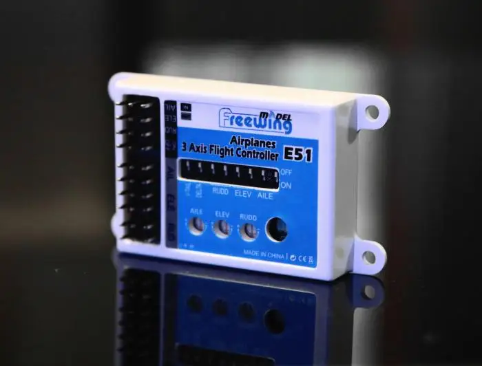 Freewing 3 Axis Flight Controller FPV Stabilizer E51 Gyro for RC Airplanes Stable Flying Freewing 3 Axis Flight Controller FPV Stabilizer E51 Gyro for RC Airplanes Stable Flying