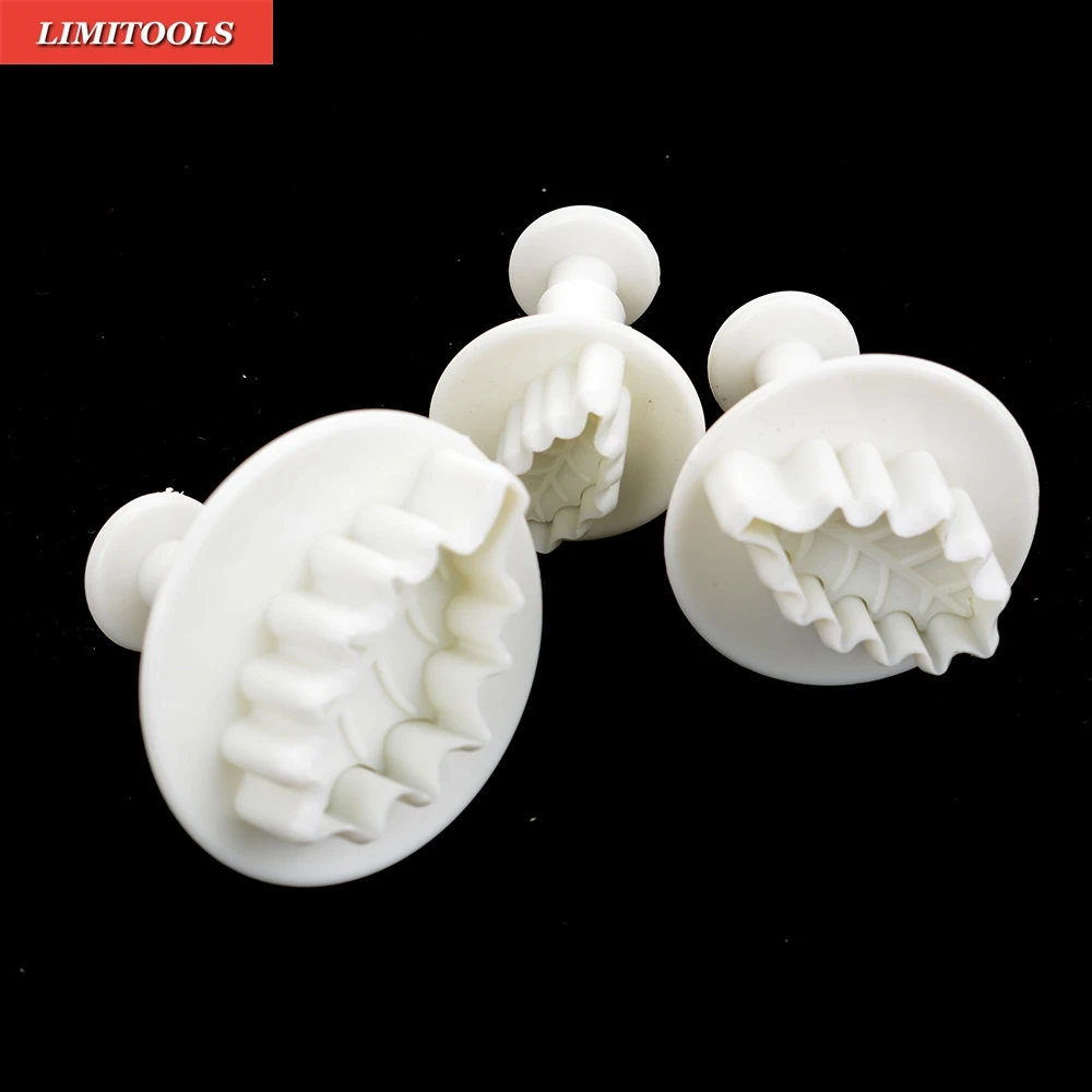 

3pcs Xmas Leaf Fondant Cake Plunger Cookie Cutter Mold Pastry Mold Sugarcraft