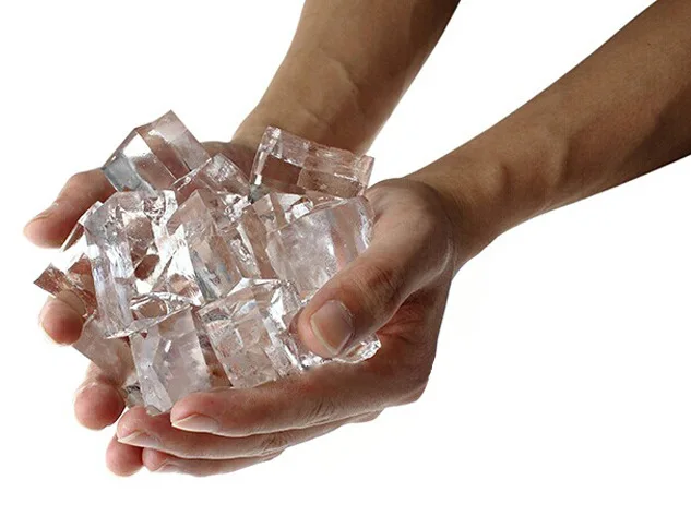 1 сумка волшебную уловку воды становится льда Опора крупным планом магия