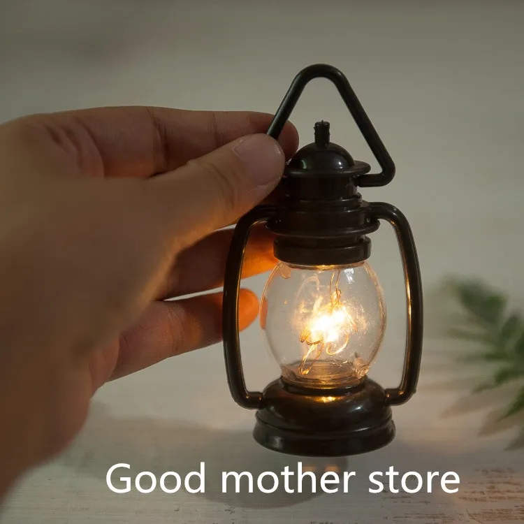 Newborn photography creative European and American style retro small black horse lamp two-color lighting photography props