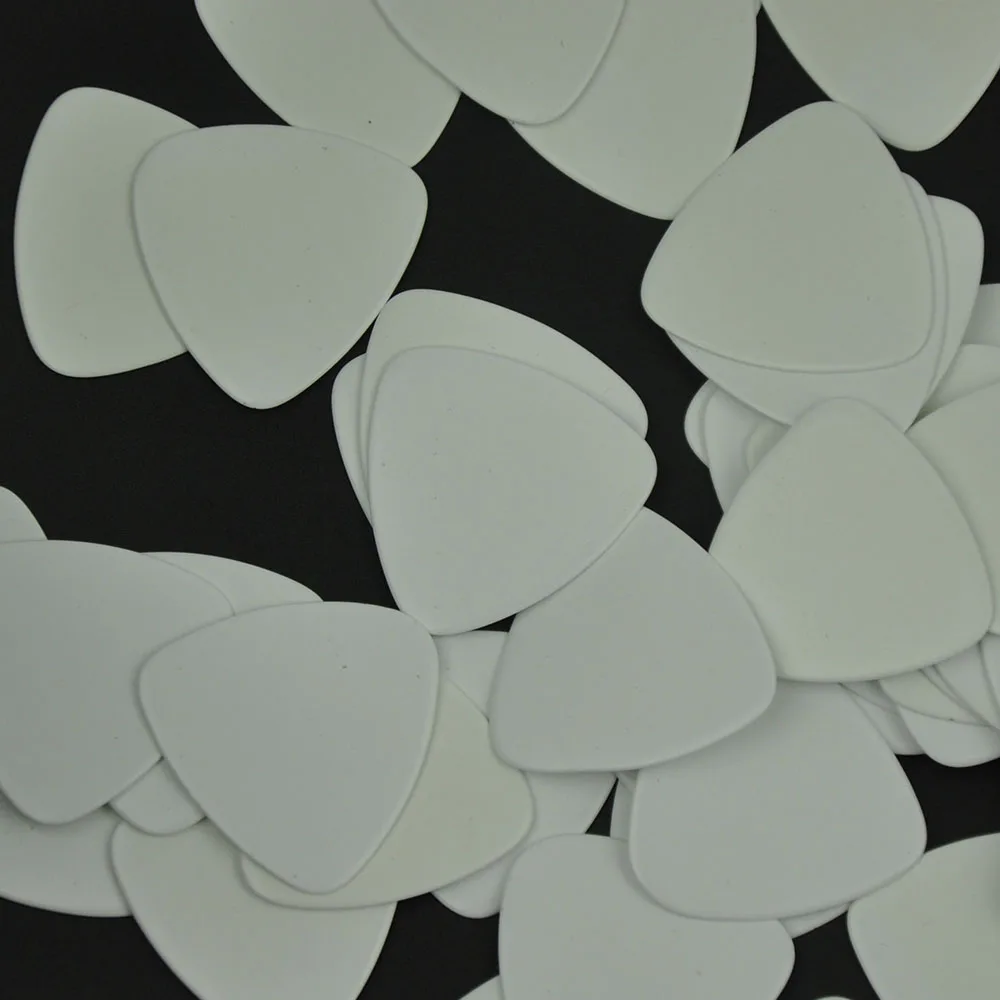 triangle picks solid white 0.96mm solid white