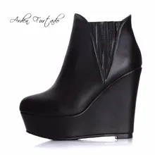 Arden Furtado/модель года; сезон осень-зима; модная женская обувь из натуральной коровьей кожи без застежки; женские ботильоны на платформе; обувь на танкетке и высоком каблуке