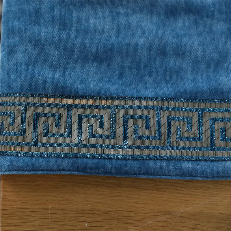 Luxury Chenille Blue Table Runner Dust Cover Contracted End Of Bed Table Flag Tassel Tablecloth For Wedding Party TV Cabinet Luxury Chenille Blue Table Runner Dust Cover Contracted End Of Bed Table Flag Tassel Tablecloth For Wedding Party TV Cabinet