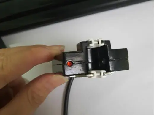 Фотоэлектрический детектор поломки пряжи.|yarn|yarn sensor |