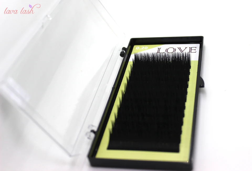 soft and matte high quality eyelash extensions