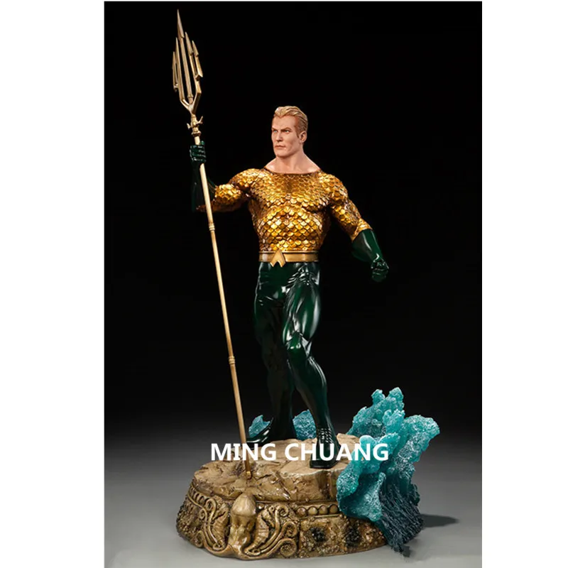 aquaman figurine 30 cm