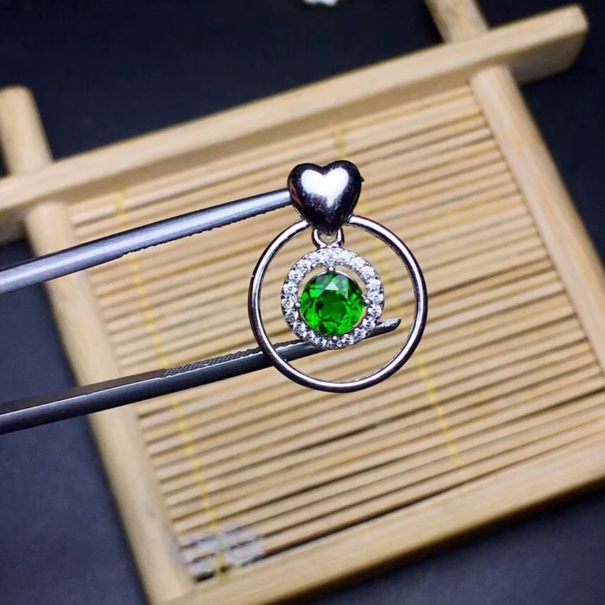 

Popular Double round natural green diopside Pendant natural gemstone pendant necklace S925 silver girl party gift fine jewelry