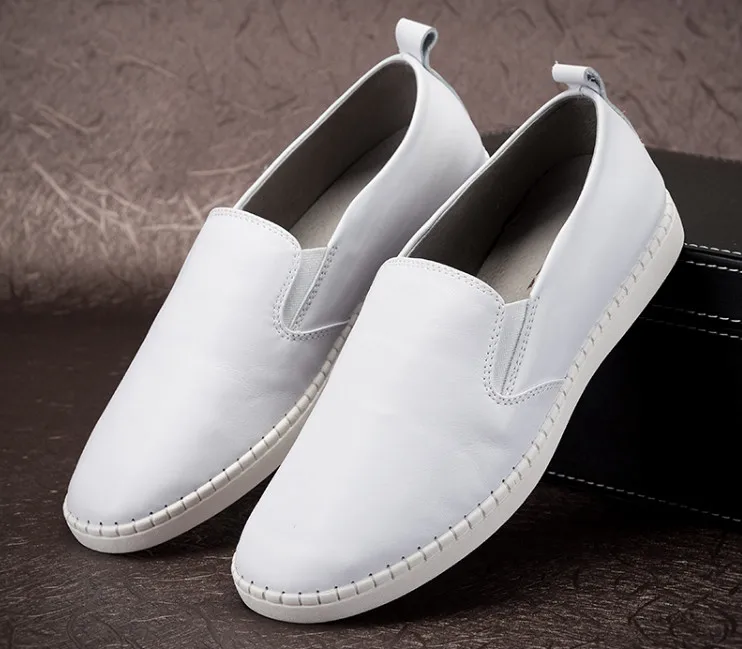 

Soft Bottom Male Genuine Leather Driving Shoes Men Flat Comfortable Slip On Spring Autumn Moccasin Gommino Solid Single Shoes