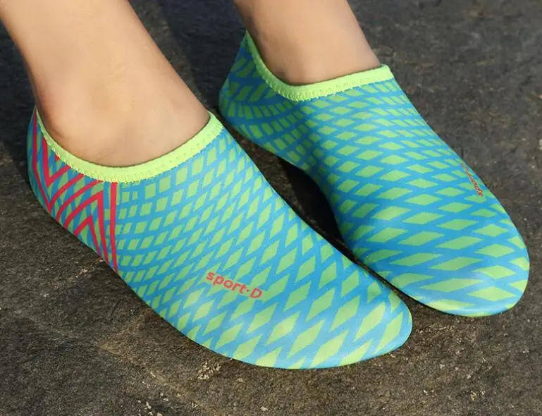Sunny everest/Мужская пляжная обувь; быстросохнущие сандалии; пляжная обувь для плавания; обувь для взрослых на плоской мягкой подошве; семейная обувь для путешествий; 13 - Цвет: Небесно-голубой