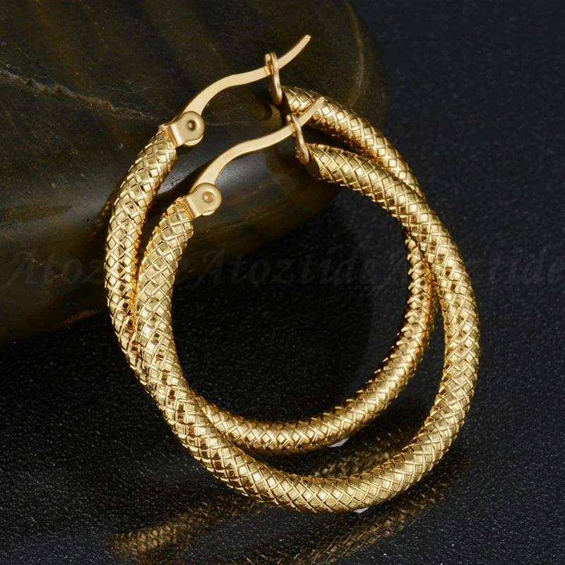 Top-Quality-Paparazzi-Carved-Stainless-Steel-Hoop-Earrings-For-Women-Gold-Color-Punk-Rock-Round-Circle (4)