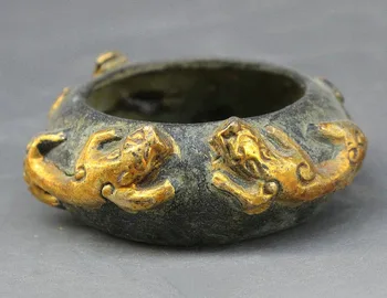 

Chinese Bronze Gilt Carved Dragon Lizard Beast Statue Jar Pot Crock Tank