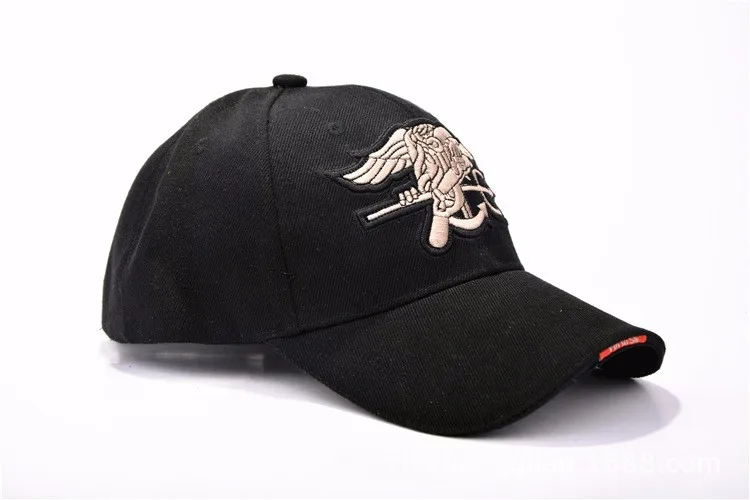 2887814277_2028590352