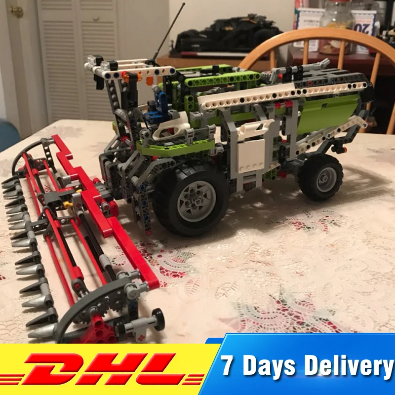 

IN STOCK Lepin 20041 1107Pcs Genuine Technic Series The Combine Harvester Set 8274 Building Blocks Bricks Toys Model Clone 8274