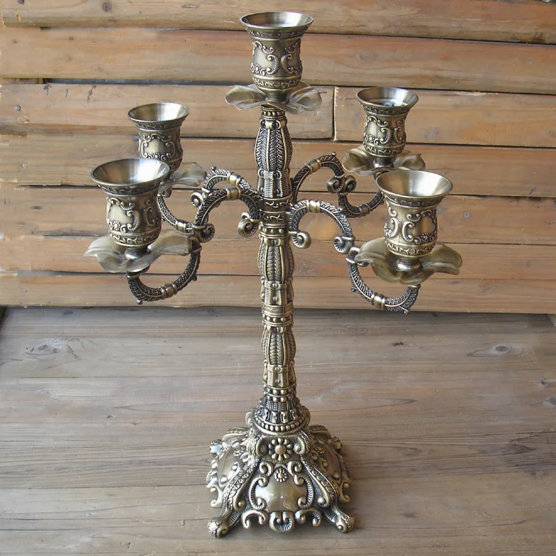 

Romantic Luxury Style Metal Candle Holders Wedding Decoration Bar Party Home Decor Candlesticks candelabra Candle holders 2005