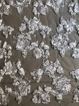 

Hot Sale African Lace Fabric 2018 Embroidered Nigerian Laces Fabric High Quality French Tulle Lace Fabric For Women 5Yards