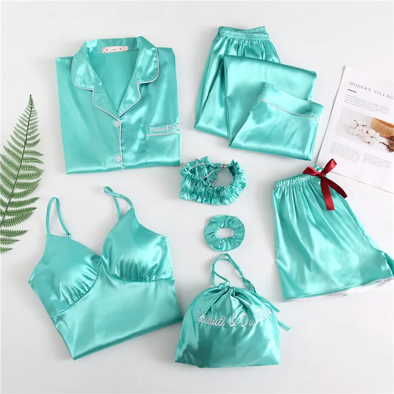 10972397827_374677150