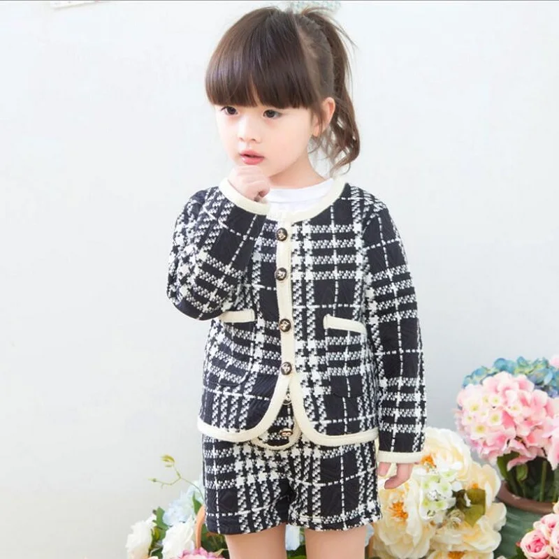 

Autumn Baby Girl Clothes Sets Children Clothing Sets Plaid Coat + Shorts Toddler Winter Warm Costume Girls Clothing Set 2-7years