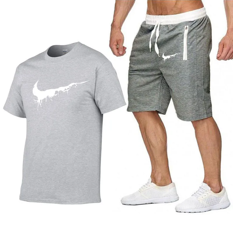 

2019 new fashion men t-shirt summer short-sleeved + shorts suit tshirt printing T-shirt men's brand mens clothing shor-shirt xxl
