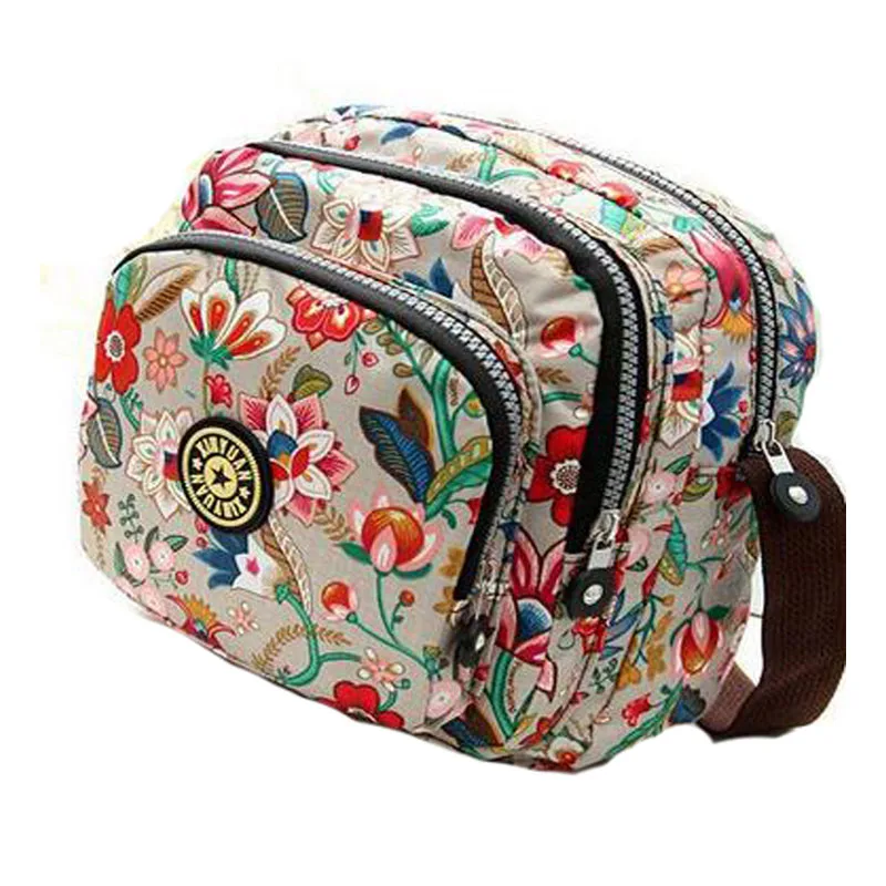 Goede Koreaanse Mode Vrouwen Schoudertas Vrouwelijke Waterdichte Nylon Handtas Hoge Kwaliteit Vrouwelijke Messenger Bags Multilayer Crossbody Tas