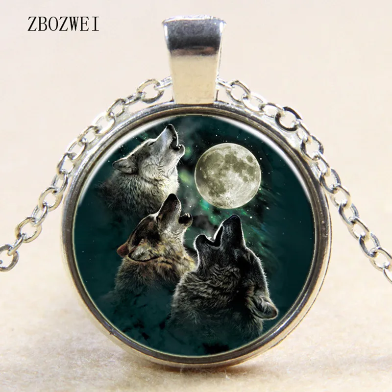 

2018 Wolf Totem Time Gem Pendant Necklace . Europe and the United States New Silver Plated Pendant Necklace