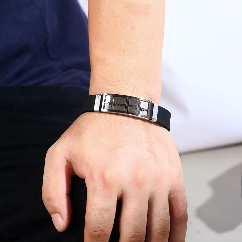 8978656151_999716110