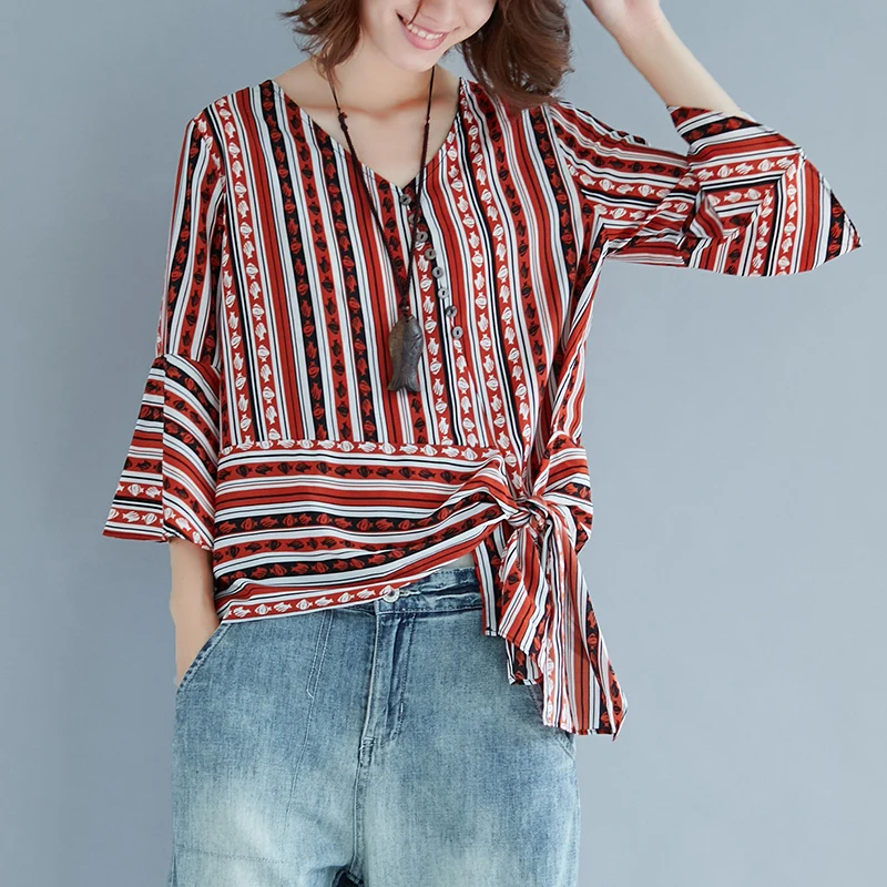 

2019 summer big size women's loose stripe T-shirt female Literary V-Neck flare sleeve Casual T-shirt tops