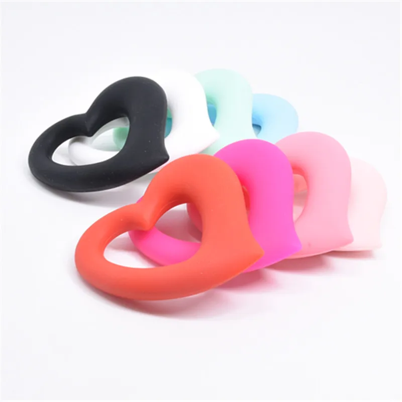 

1 PCS Heart Shaped Silicone Baby Teethers BPA Free Food Grade Teething Toys Baby Ring Fashion Hollow Heart Teether For DIY Chain