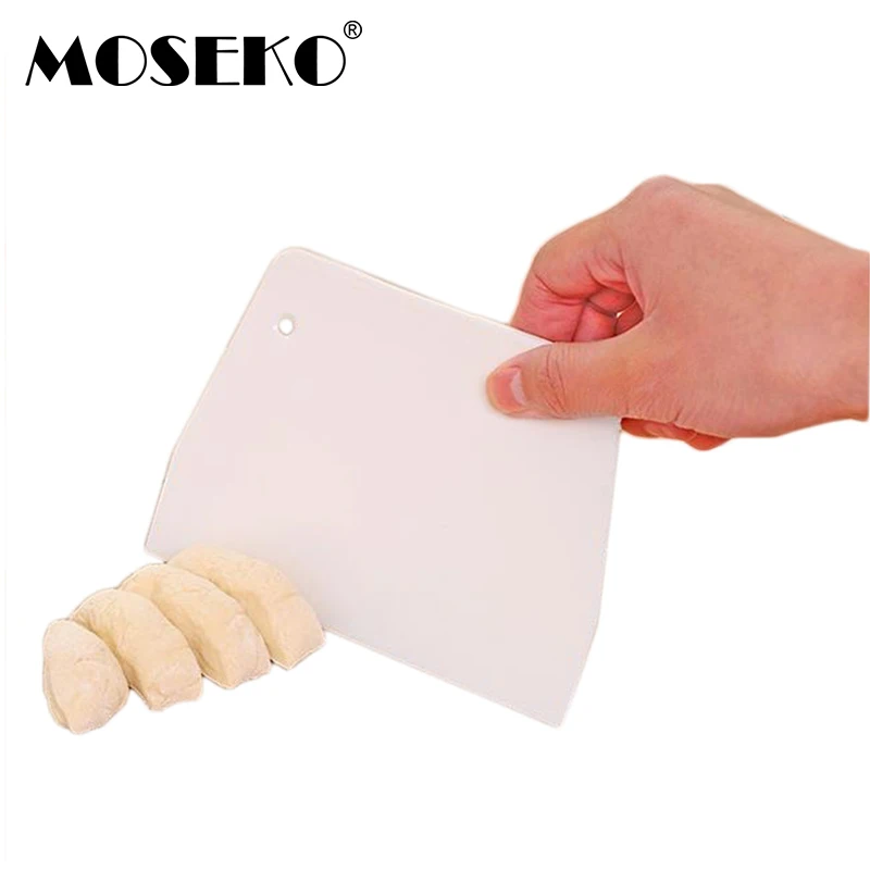 

MOSEKO Kitchen Cutter Cake Pastry Spatulas Cream Butter Scraper Plastic Dough Trapezoidal Scraper Cake Decorating Baking Tools