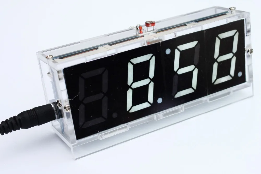 Electronic USB Timekeeping 4-Digit Light Digital Clock DIY Kit LED Display New 