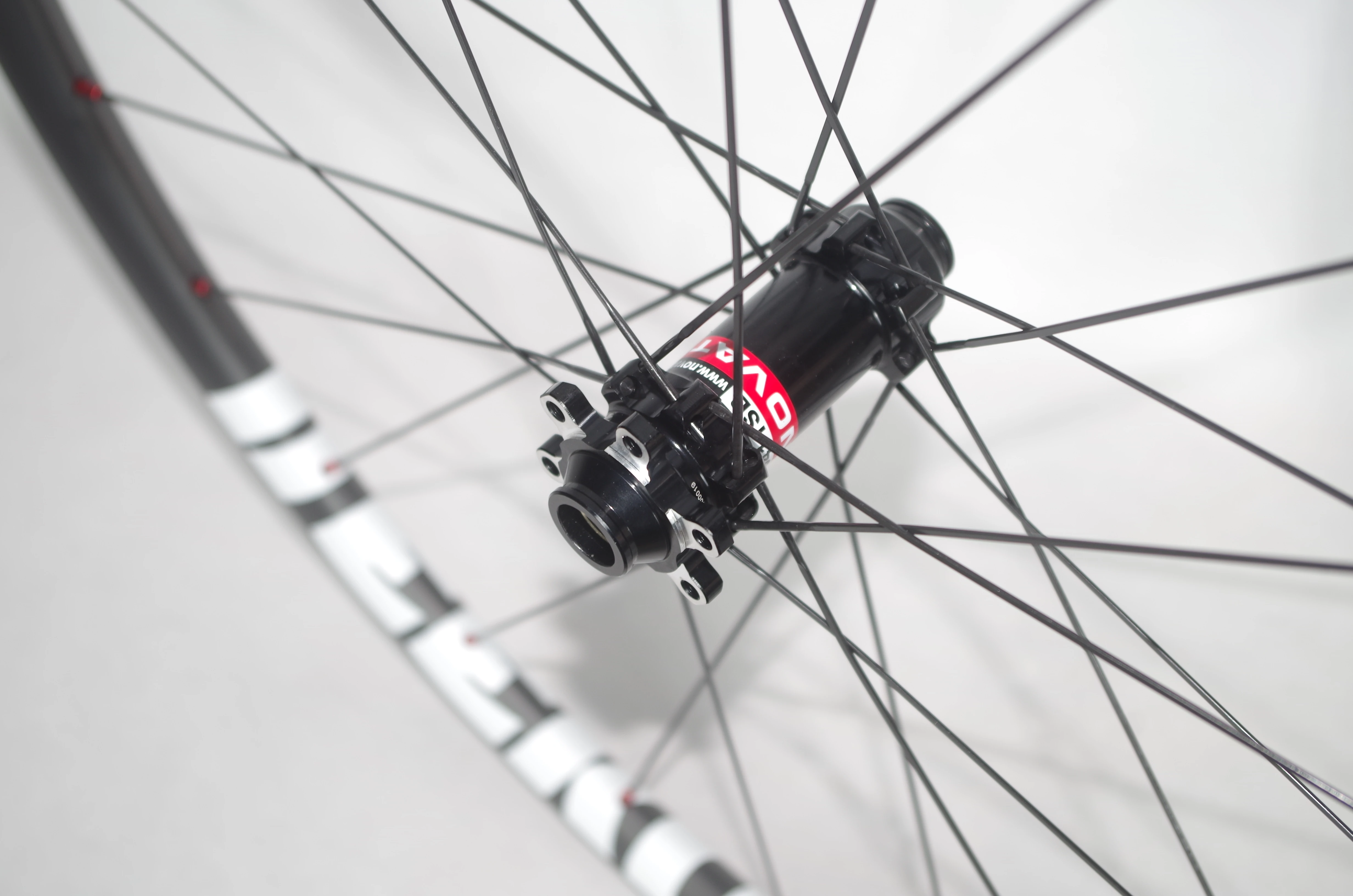 1020 г самый легкий 27.5er MTB XC Углеродные колеса 24 мм Глубокий прямой тянуть 650B