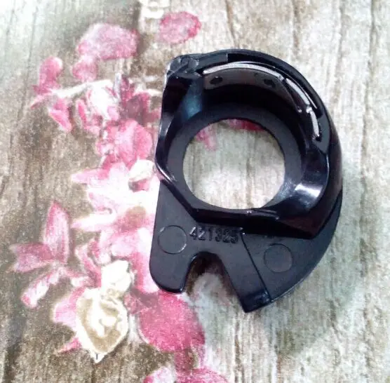 

Household sewing machine parts bobbin case Singer 974,964,988,9032,9020